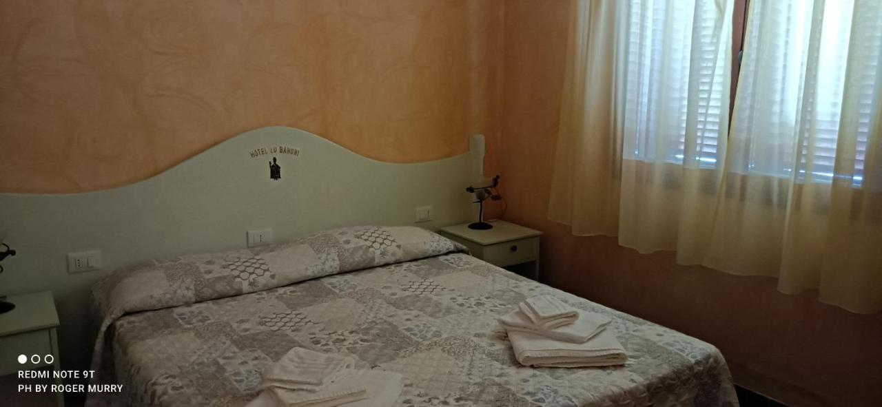 Hotel Lu Baroni Budoni Luaran gambar